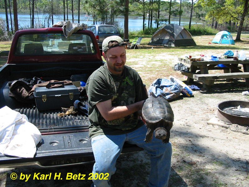 Chad with Snapper 020406 sm.jpg [212 Kb]